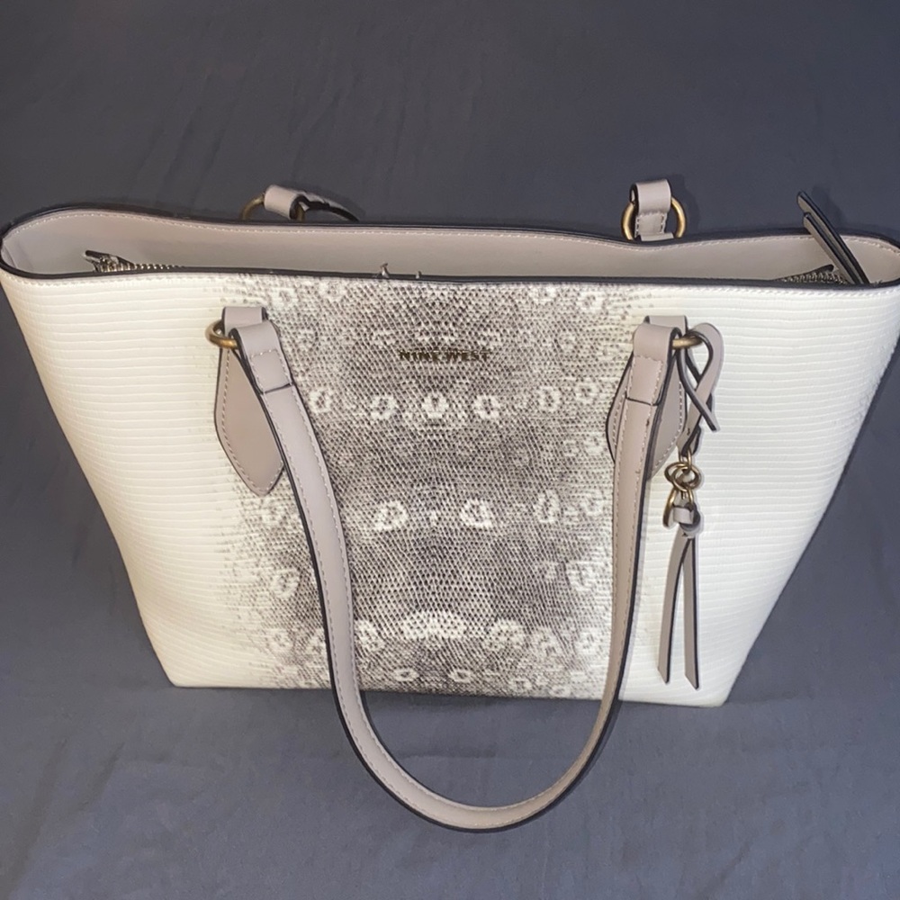 Nine West purse